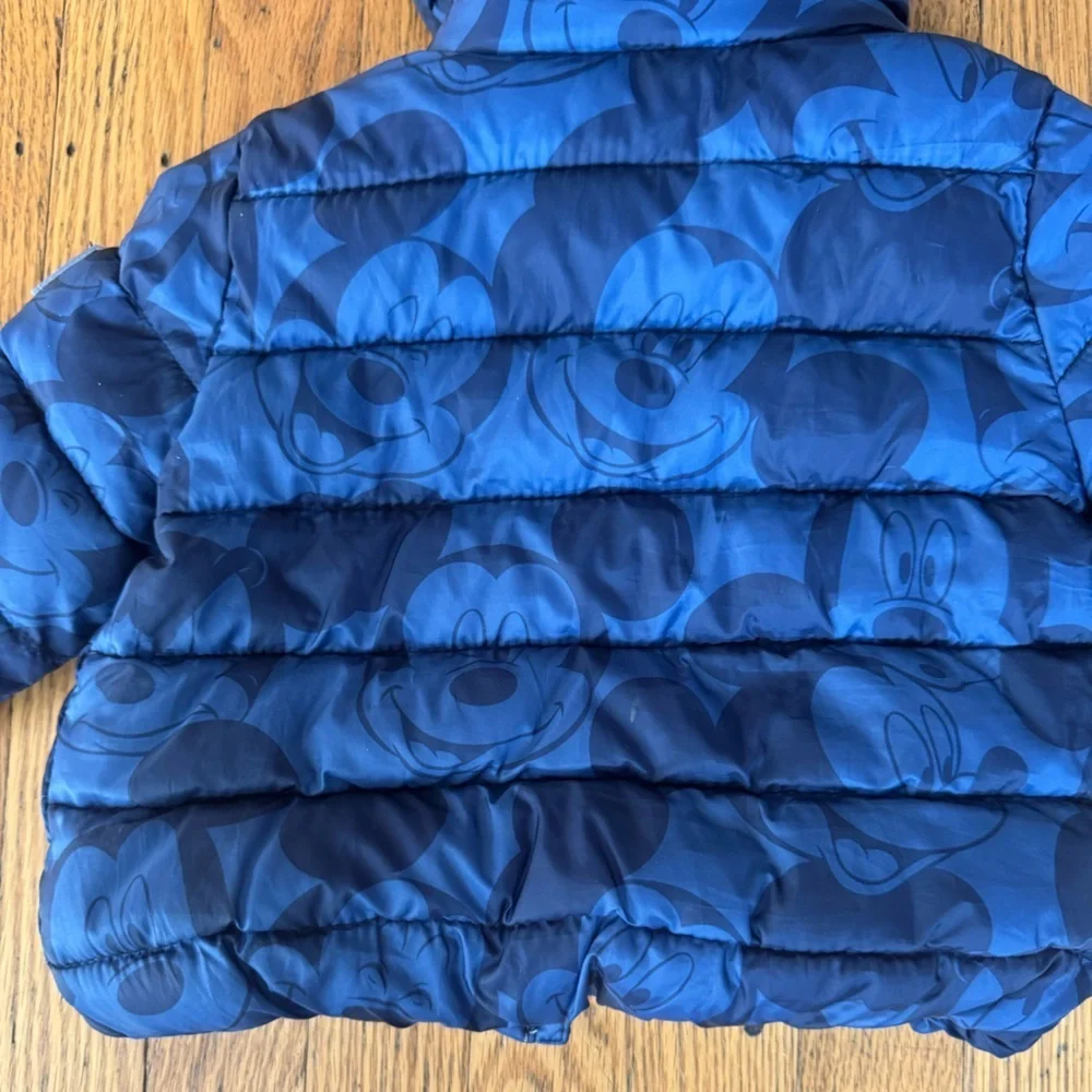 Baby GAP Disney Navy Blue Puffer Jacket size 0-6 months